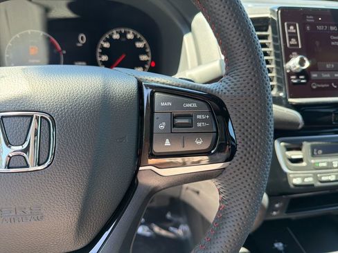 New 2026 Honda Ridgeline Black Edition image 16