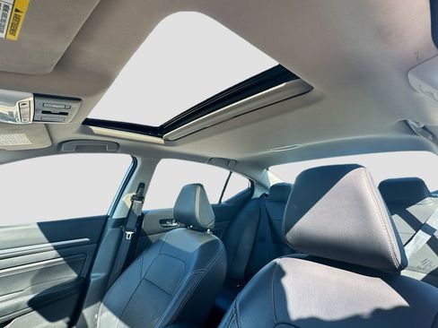 Used 2023 Nissan Altima 2.5 SL image 23