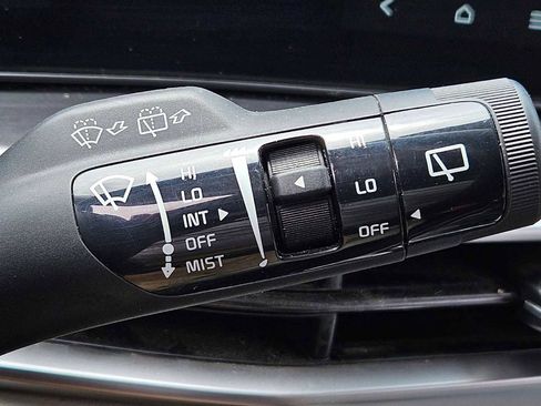 Used 2024 Kia Sorento EX FWD image 15