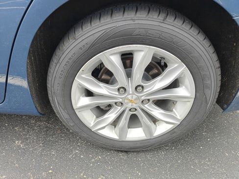 Used 2024 Chevrolet Malibu LT FWD image 11
