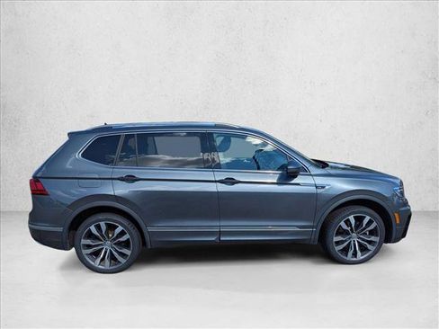 Used 2021 Volkswagen Tiguan SEL Premium R-Line image 4