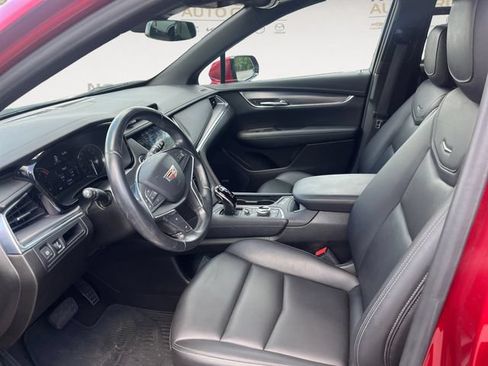 Used 2021 Cadillac XT5 Luxury FWD image 9