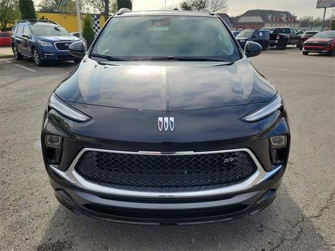 New 2026 Buick Encore GX Sport Touring image 9