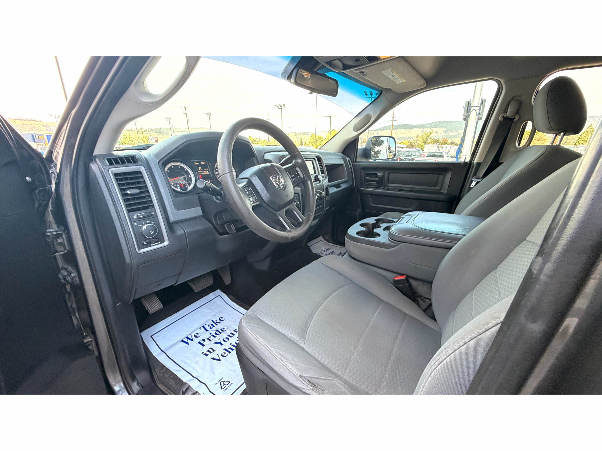 Used 2014 RAM 1500 Express AWD/4WD image 16