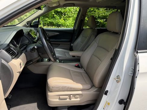 Used 2020 Honda Pilot EX-L image 11