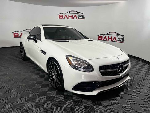 Used 2019 Mercedes-Benz SLC 300 w/ Premium Package image 11