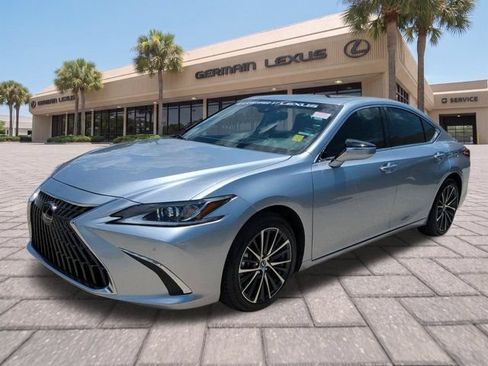 Certified 2025 Lexus ES 350 w/ Premium Package FWD image 8