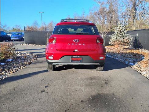 New 2026 Hyundai Venue SEL image 5