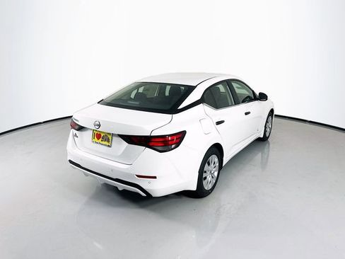 New 2025 Nissan Sentra S image 7