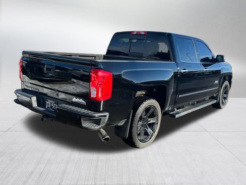 Used 2018 Chevrolet Silverado 1500 High Country image 3
