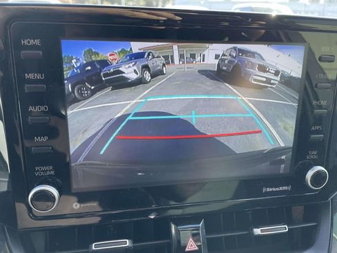 Used 2022 Toyota Corolla SE image 31