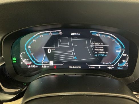 Certified 2023 BMW 530e xDrive w/ Premium Package image 10