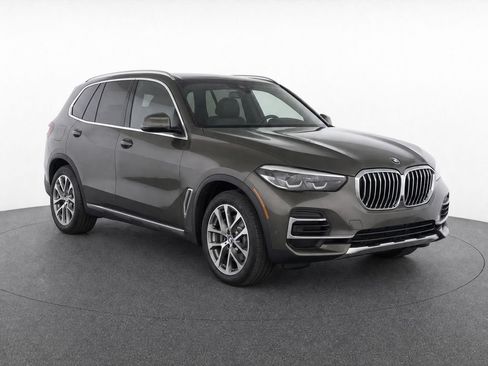 Used 2023 BMW X5 sDrive40i w/ Climate Comfort Package RWD image 2