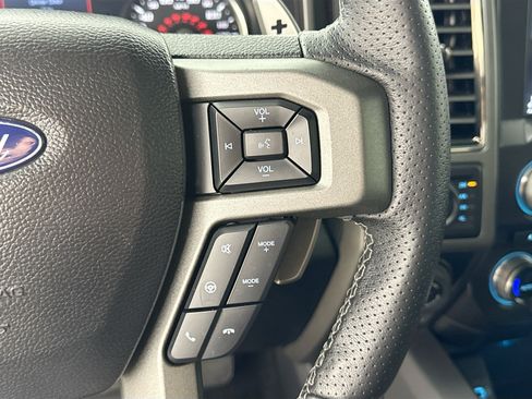 Used 2018 Ford F150 Raptor w/ Equipment Group 802A Luxury AWD/4WD image 19