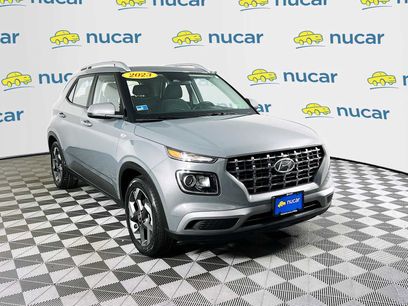Certified 2023 Hyundai Venue SEL w/ Cargo Package