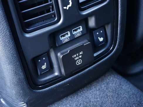 Used 2022 Dodge Durango Citadel image 19