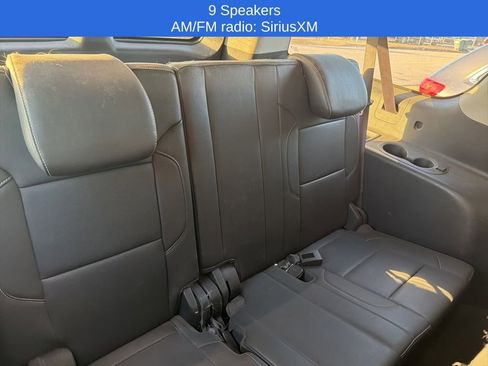 Used 2016 Chevrolet Suburban LT w/ Luxury Package image 9