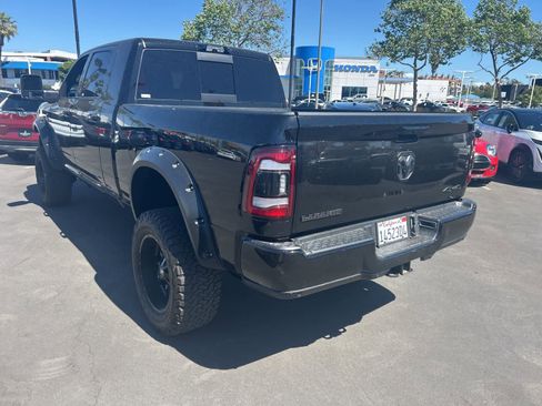 Used 2024 RAM 2500 Laramie w/ Night Edition image 6