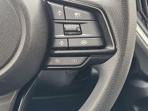 Used 2024 Subaru Crosstrek 2.0i Premium image 29