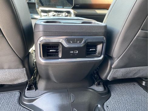 Used 2022 GMC Sierra 1500 Denali AWD/4WD image 28