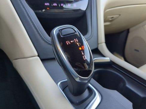 Used 2019 Cadillac XT5 Luxury image 28