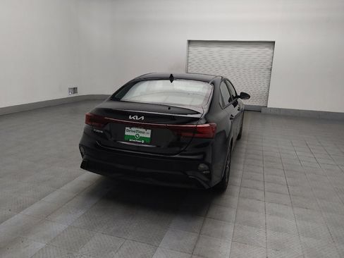 Used 2024 Kia Forte LXS image 7