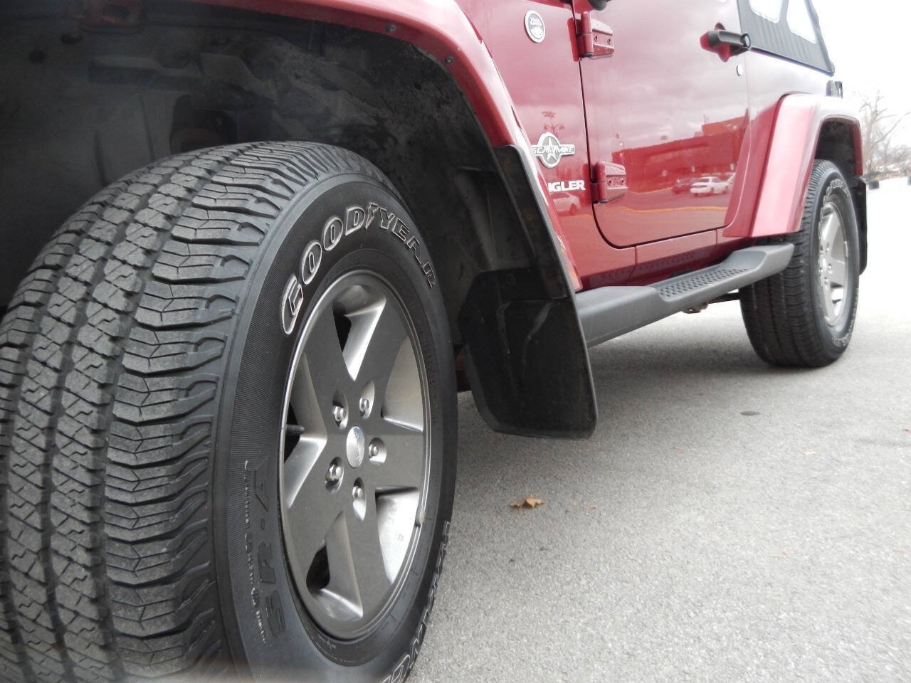 Used 2012 Jeep Wrangler Sport AWD/4WD image 16