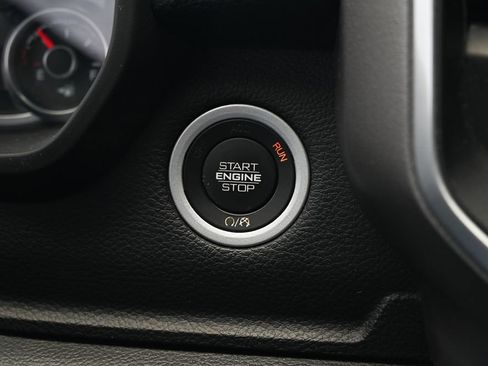 Used 2021 RAM 1500 Big Horn RWD image 18