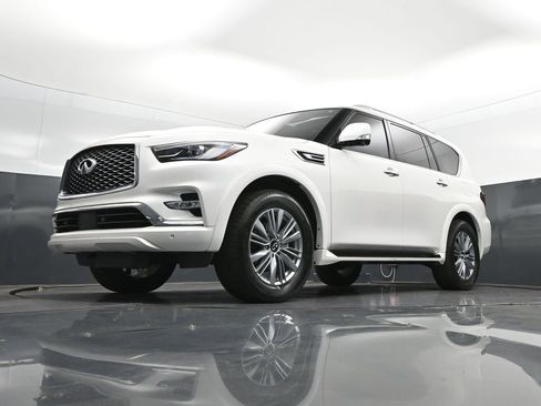 Certified 2023 INFINITI QX80 Luxe w/ Cargo Package RWD image 41
