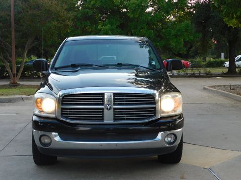Used 2008 Dodge Ram 1500 Truck SLT image 14