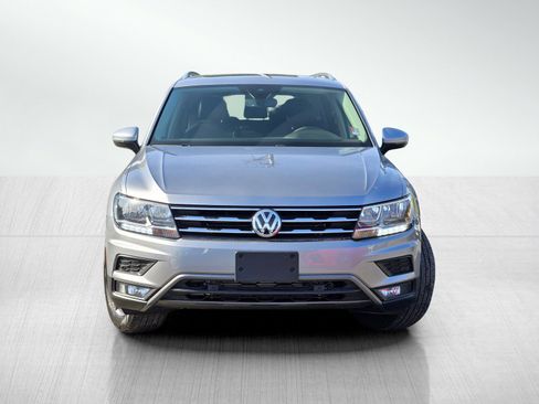 Used 2021 Volkswagen Tiguan SEL w/ 3rd Row Seat Package image 2