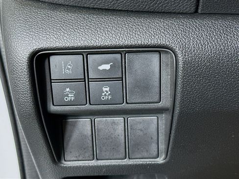 Used 2019 Honda CR-V EX-L image 16