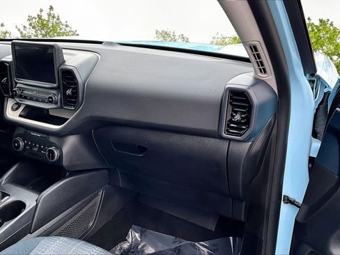 Used 2023 Ford Bronco Sport Heritage w/ Heritage Convenience Package image 17