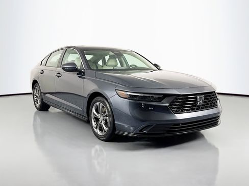 Certified 2023 Honda Accord EX-L image 3