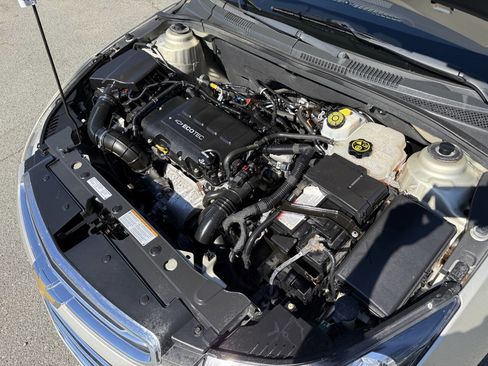 Used 2015 Chevrolet Cruze LTZ w/ Enhanced Safety Package image 27