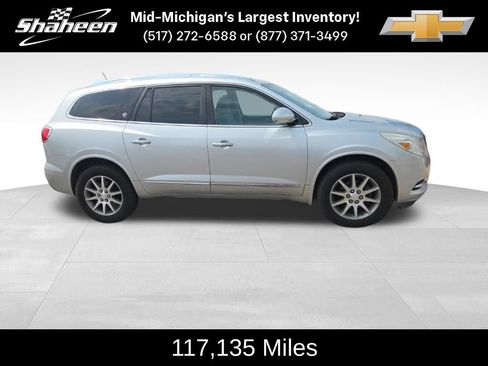 Used 2017 Buick Enclave Convenience FWD image 2
