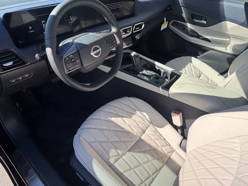 New 2026 Nissan Sentra SL w/ Floor Mat Package FWD image 2