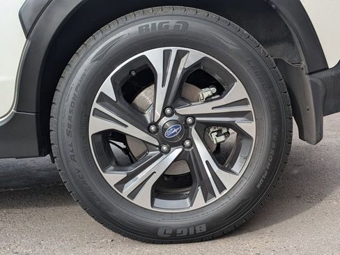 Used 2024 Subaru Crosstrek 2.0i Premium w/ Popular Package #4 AWD/4WD image 10