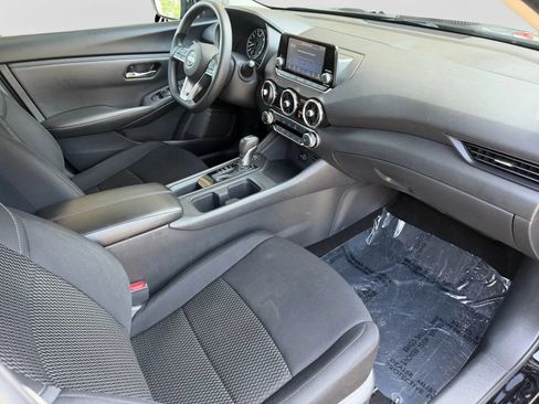 Used 2023 Nissan Sentra S FWD image 32