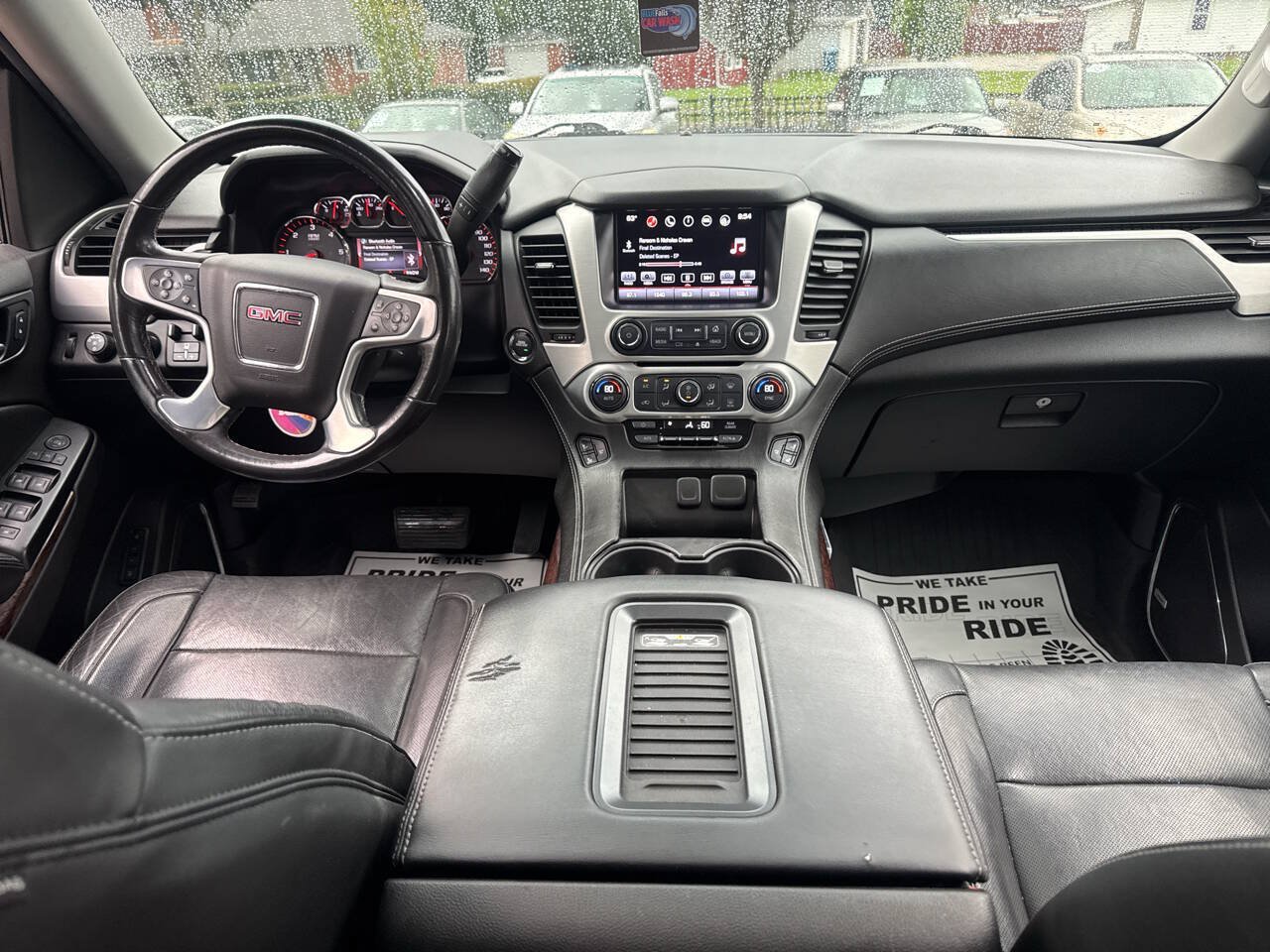 Used 2016 GMC Yukon XL SLT w/ Open Road Package AWD/4WD image 10