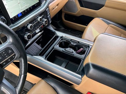 Used 2023 Ford F250 Lariat w/ Lariat Ultimate Package image 19