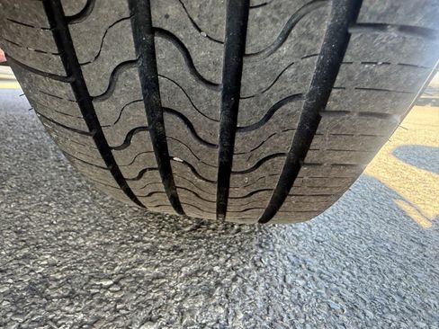 Used 2013 Honda CR-V LX image 24