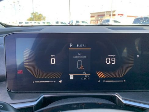 Used 2024 Kia Sorento X-Line EX image 14