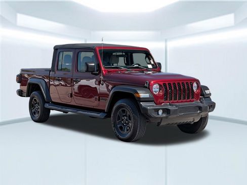 Used 2021 Jeep Gladiator Sport w/ Trailer Tow Package AWD/4WD image 8