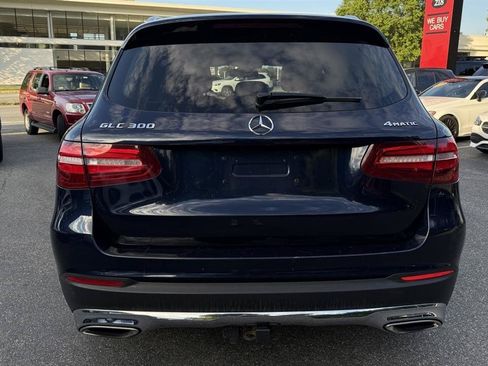 Used 2018 Mercedes-Benz GLC 300 4MATIC image 15