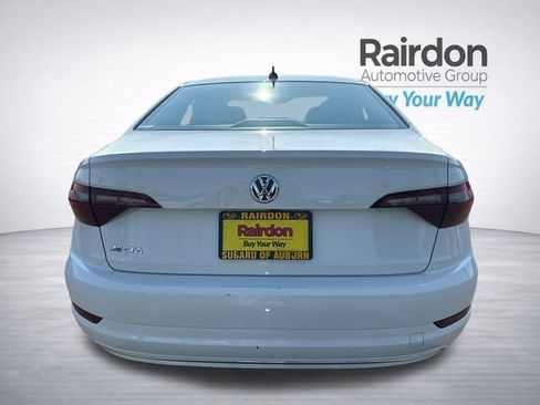 Used 2021 Volkswagen Jetta SE FWD image 6
