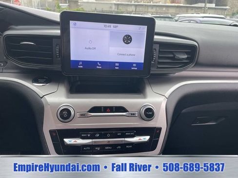 Used 2022 Ford Explorer XLT AWD/4WD image 21