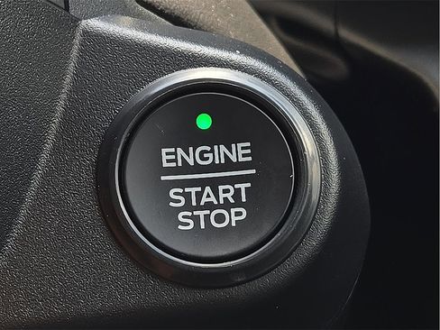 New 2025 Ford Ranger Raptor image 16