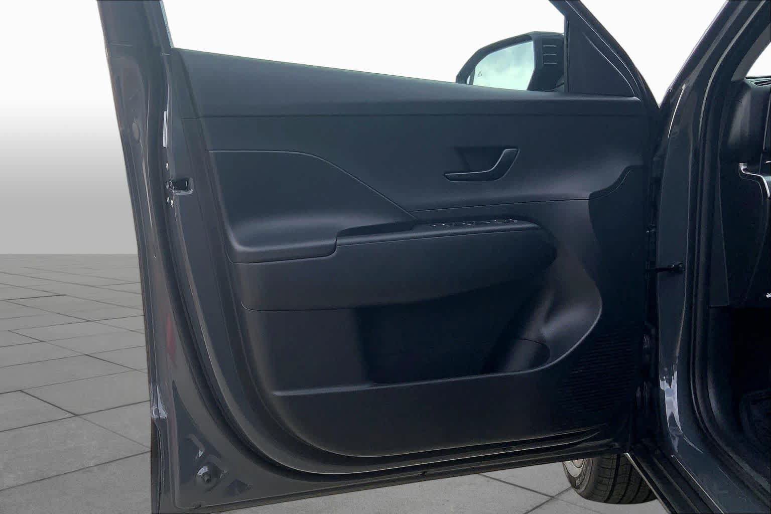 New 2027 Hyundai Kona SEL Sport FWD image 10