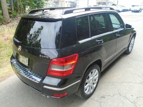 Used 2011 Mercedes-Benz GLK 350 4MATIC image 5